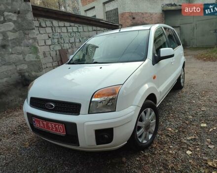 Білий Форд Фьюжен, об'ємом двигуна 1.4 л та пробігом 169 тис. км за 6300 $, фото 7 на Automoto.ua