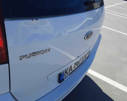 Белый Форд Фьюжн, объемом двигателя 1.4 л и пробегом 231 тыс. км за 4650 $, фото 11 на Automoto.ua