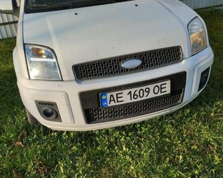 Белый Форд Фьюжн, объемом двигателя 1.4 л и пробегом 160 тыс. км за 4300 $, фото 1 на Automoto.ua