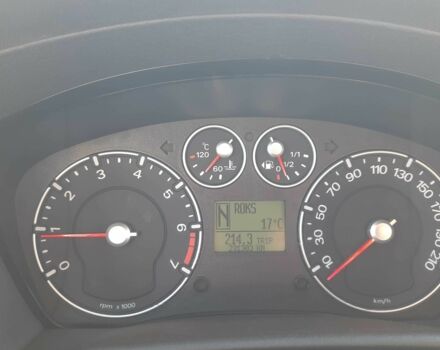 Белый Форд Фьюжн, объемом двигателя 1.4 л и пробегом 231 тыс. км за 4650 $, фото 4 на Automoto.ua