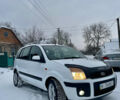 Білий Форд Фьюжен, об'ємом двигуна 1.4 л та пробігом 177 тис. км за 4999 $, фото 2 на Automoto.ua
