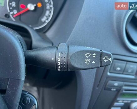 Белый Форд Фьюжн, объемом двигателя 1.4 л и пробегом 162 тыс. км за 6490 $, фото 22 на Automoto.ua