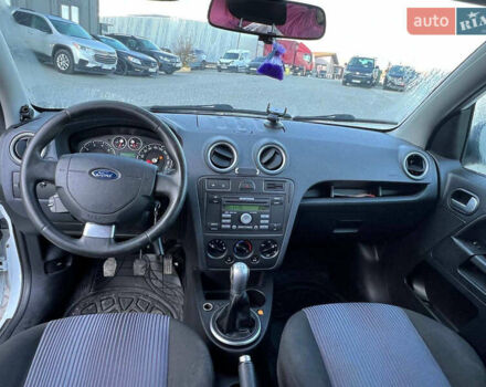 Белый Форд Фьюжн, объемом двигателя 1.4 л и пробегом 162 тыс. км за 6490 $, фото 30 на Automoto.ua