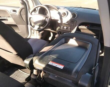 Белый Форд Фьюжн, объемом двигателя 1.39 л и пробегом 164 тыс. км за 4600 $, фото 14 на Automoto.ua