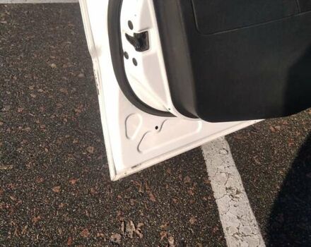 Белый Форд Фьюжн, объемом двигателя 1.39 л и пробегом 164 тыс. км за 4600 $, фото 7 на Automoto.ua