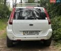 Білий Форд Фьюжен, об'ємом двигуна 1.4 л та пробігом 202 тис. км за 5150 $, фото 4 на Automoto.ua