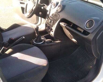 Белый Форд Фьюжн, объемом двигателя 1.39 л и пробегом 164 тыс. км за 4600 $, фото 10 на Automoto.ua