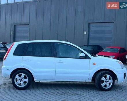 Белый Форд Фьюжн, объемом двигателя 1.4 л и пробегом 162 тыс. км за 6490 $, фото 9 на Automoto.ua