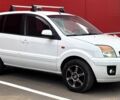 Білий Форд Фьюжен, об'ємом двигуна 2.4 л та пробігом 200 тис. км за 5450 $, фото 3 на Automoto.ua
