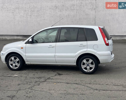 Белый Форд Фьюжн, объемом двигателя 1.39 л и пробегом 164 тыс. км за 5499 $, фото 6 на Automoto.ua