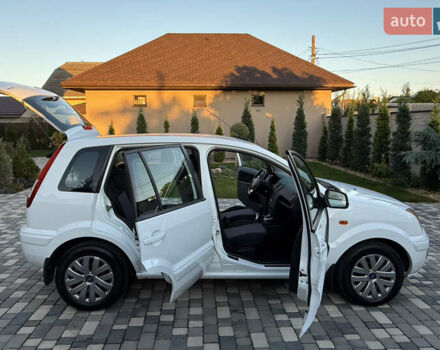 Форд Фьюжн 2011 в Одессе на Automoto.ua Белый Форд Фьюжн, объемом двигателя 1.4 л и пробегом 58 тыс. км за 7800 $, фото 23 на Automoto.ua