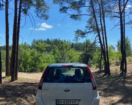 Белый Форд Фьюжн, объемом двигателя 1.4 л и пробегом 194 тыс. км за 5500 $, фото 7 на Automoto.ua