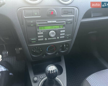 Белый Форд Фьюжн, объемом двигателя 1.39 л и пробегом 201 тыс. км за 5500 $, фото 13 на Automoto.ua