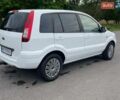 Білий Форд Фьюжен, об'ємом двигуна 1.6 л та пробігом 157 тис. км за 6999 $, фото 2 на Automoto.ua