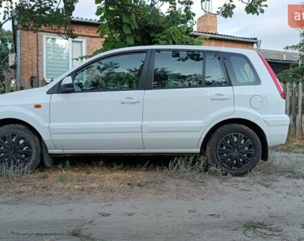 Білий Форд Фьюжен, об'ємом двигуна 1.39 л та пробігом 190 тис. км за 5200 $, фото 6 на Automoto.ua