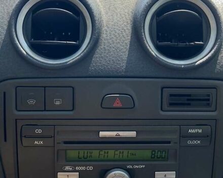 Белый Форд Фьюжн, объемом двигателя 1.4 л и пробегом 194 тыс. км за 5500 $, фото 19 на Automoto.ua