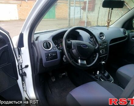 Білий Форд Фьюжен, об'ємом двигуна 14 л та пробігом 147 тис. км за 5900 $, фото 11 на Automoto.ua