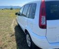 Білий Форд Фьюжен, об'ємом двигуна 1.39 л та пробігом 285 тис. км за 5200 $, фото 4 на Automoto.ua