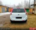 Білий Форд Фьюжен, об'ємом двигуна 14 л та пробігом 147 тис. км за 5900 $, фото 4 на Automoto.ua
