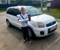 Білий Форд Фьюжен, об'ємом двигуна 1.4 л та пробігом 160 тис. км за 5600 $, фото 4 на Automoto.ua