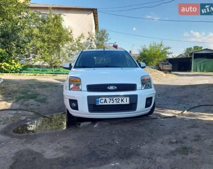 Форд Фьюжн 2012 в Черкассах на Automoto.ua Белый Форд Фьюжн, объемом двигателя 1.4 л и пробегом 155 тыс. км за 5600 $, фото 7 на Automoto.ua