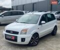 Білий Форд Фьюжен, об'ємом двигуна 1.4 л та пробігом 245 тис. км за 5490 $, фото 1 на Automoto.ua