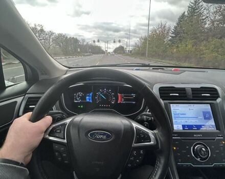 Білий Форд Фьюжен, об'ємом двигуна 2 л та пробігом 198 тис. км за 9600 $, фото 11 на Automoto.ua