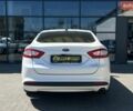Білий Форд Фьюжен, об'ємом двигуна 2 л та пробігом 182 тис. км за 12800 $, фото 5 на Automoto.ua