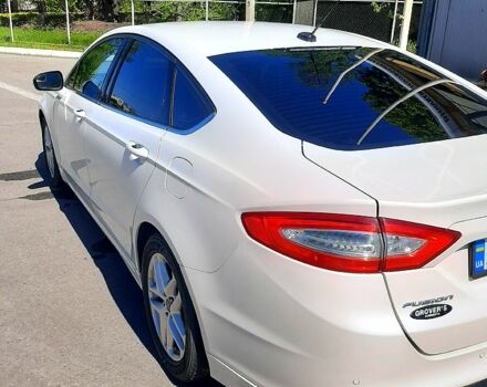 Белый Форд Фьюжн, объемом двигателя 2.5 л и пробегом 280 тыс. км за 7500 $, фото 8 на Automoto.ua