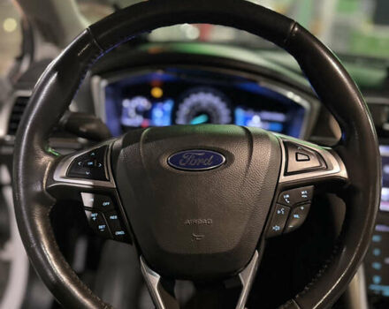 Білий Форд Фьюжен, об'ємом двигуна 1.6 л та пробігом 156 тис. км за 9400 $, фото 42 на Automoto.ua