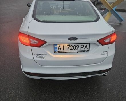 Белый Форд Фьюжн, объемом двигателя 1.6 л и пробегом 194 тыс. км за 7500 $, фото 4 на Automoto.ua