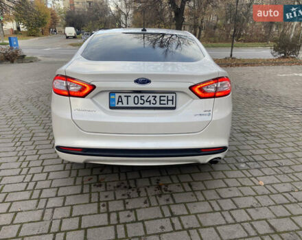 Белый Форд Фьюжн, объемом двигателя 2 л и пробегом 178 тыс. км за 12500 $, фото 3 на Automoto.ua