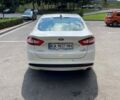 Білий Форд Фьюжен, об'ємом двигуна 2 л та пробігом 168 тис. км за 12300 $, фото 4 на Automoto.ua