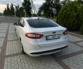 Білий Форд Фьюжен, об'ємом двигуна 2 л та пробігом 246 тис. км за 7666 $, фото 4 на Automoto.ua