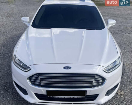 Белый Форд Фьюжн, объемом двигателя 2 л и пробегом 226 тыс. км за 10299 $, фото 1 на Automoto.ua
