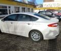 Білий Форд Фьюжен, об'ємом двигуна 2.5 л та пробігом 250 тис. км за 8500 $, фото 4 на Automoto.ua