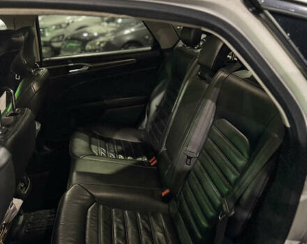 Білий Форд Фьюжен, об'ємом двигуна 1.6 л та пробігом 156 тис. км за 9400 $, фото 47 на Automoto.ua