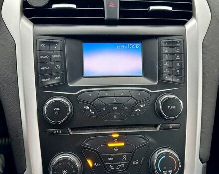 Білий Форд Фьюжен, об'ємом двигуна 2.5 л та пробігом 117 тис. км за 8500 $, фото 7 на Automoto.ua