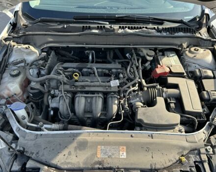 Белый Форд Фьюжн, объемом двигателя 2.5 л и пробегом 101 тыс. км за 10000 $, фото 20 на Automoto.ua