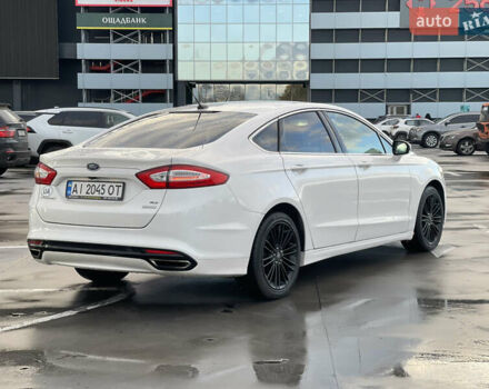 Белый Форд Фьюжн, объемом двигателя 2 л и пробегом 170 тыс. км за 10950 $, фото 2 на Automoto.ua