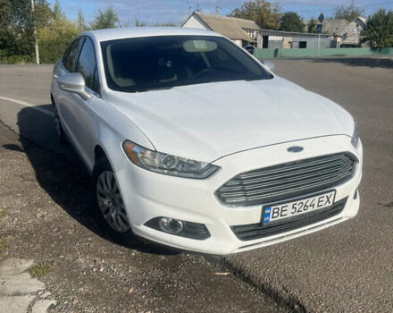 Білий Форд Фьюжен, об'ємом двигуна 2.5 л та пробігом 199 тис. км за 9000 $, фото 2 на Automoto.ua