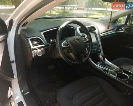 Білий Форд Фьюжен, об'ємом двигуна 2.5 л та пробігом 157 тис. км за 10400 $, фото 1 на Automoto.ua