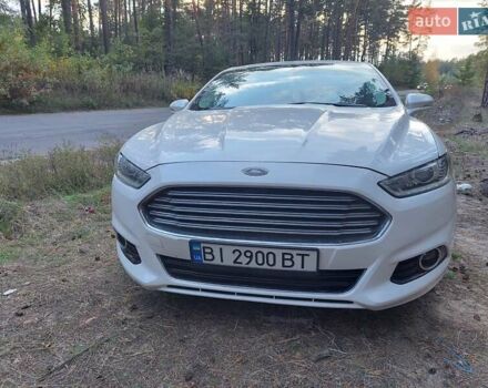 Білий Форд Фьюжен, об'ємом двигуна 2.5 л та пробігом 210 тис. км за 10600 $, фото 3 на Automoto.ua