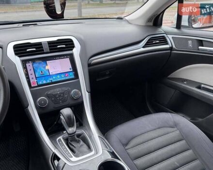 Белый Форд Фьюжн, объемом двигателя 2.5 л и пробегом 201 тыс. км за 7500 $, фото 10 на Automoto.ua