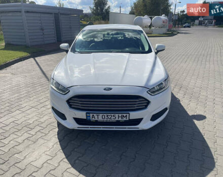 Белый Форд Фьюжн, объемом двигателя 2.49 л и пробегом 230 тыс. км за 7700 $, фото 1 на Automoto.ua