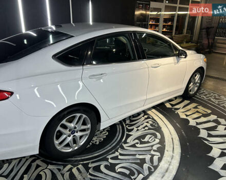 Білий Форд Фьюжен, об'ємом двигуна 2.49 л та пробігом 209 тис. км за 8200 $, фото 8 на Automoto.ua