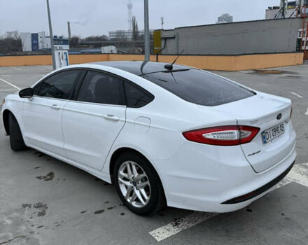 Білий Форд Фьюжен, об'ємом двигуна 2.5 л та пробігом 184 тис. км за 10500 $, фото 7 на Automoto.ua