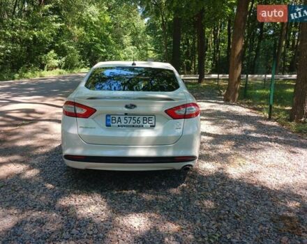 Білий Форд Фьюжен, об'ємом двигуна 2.5 л та пробігом 157 тис. км за 10400 $, фото 3 на Automoto.ua