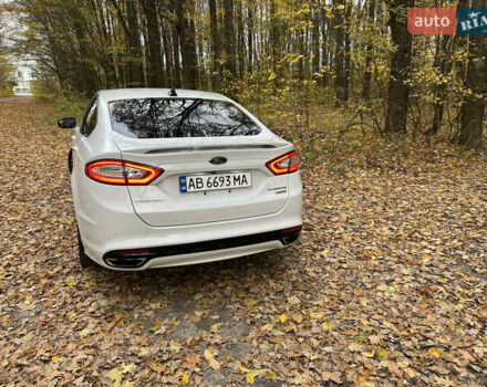 Белый Форд Фьюжн, объемом двигателя 2 л и пробегом 198 тыс. км за 9600 $, фото 6 на Automoto.ua