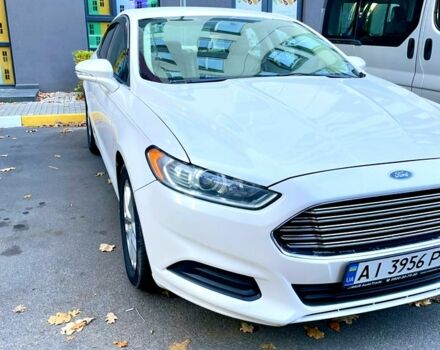 Белый Форд Фьюжн, объемом двигателя 1.6 л и пробегом 240 тыс. км за 6800 $, фото 1 на Automoto.ua